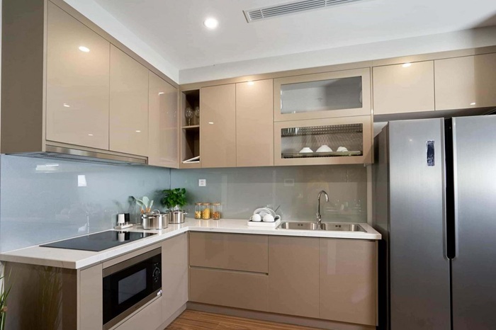 Cách vệ sinh tủ bếp acrylic đúng chuẩn 1 Cách vệ sinh tủ bếp acrylic đúng chuẩn