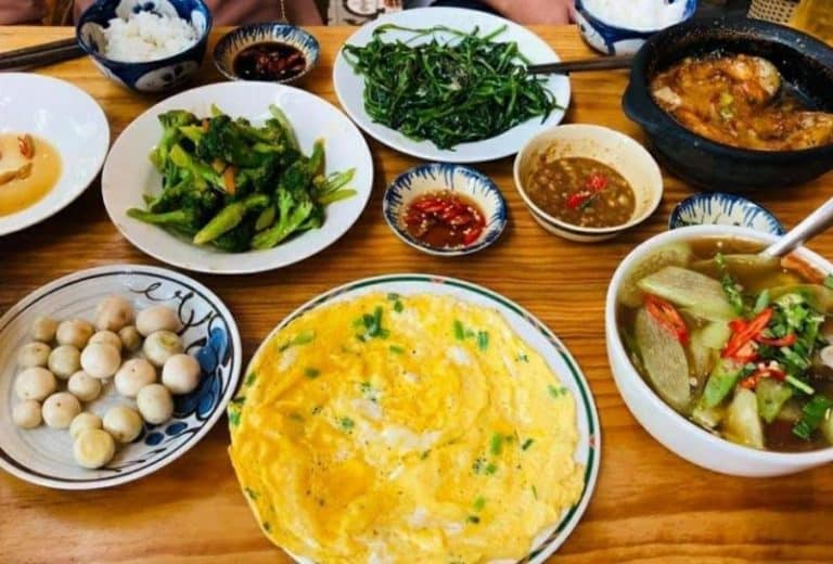 quán ăn trưa Đà Lạt