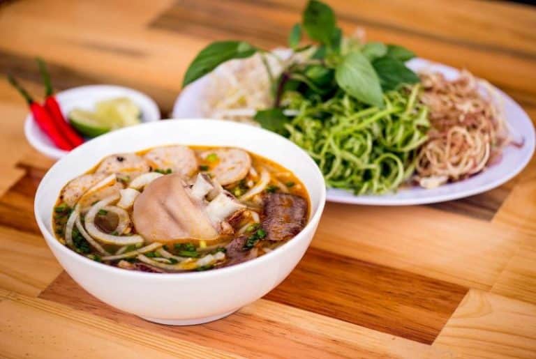 quan bun bo o quan 1 0