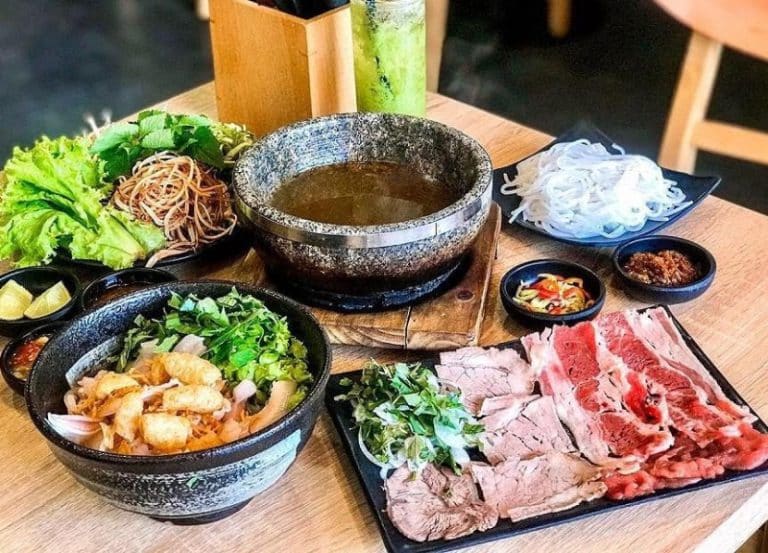 quán bún bò ở Quận Tân Bình