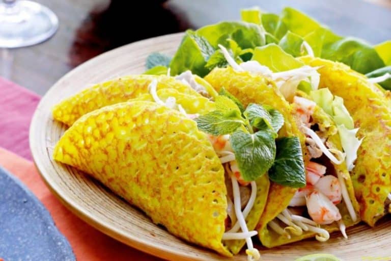 Bánh Xèo Long Huy - bánh xèo ngon ở Sài Gòn cực hút khách