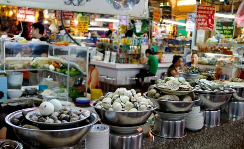 Chợ Đêm Bến Thành – chợ đêm ở Sài Gòn đa dạng ẩm thực