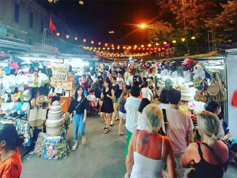 Chợ Đêm Đức Thành - chợ ở Bình Dương giá bình dân
