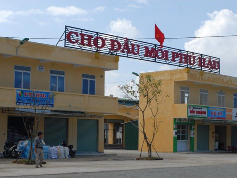 Chợ Phú Hậu - chợ ở Huế chuyên cung cấp thực phẩm
