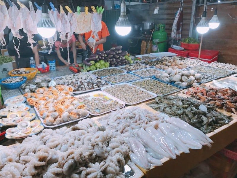 Chợ Xóm Mới - chợ ở Nha Trang hải sản tươi 100%
