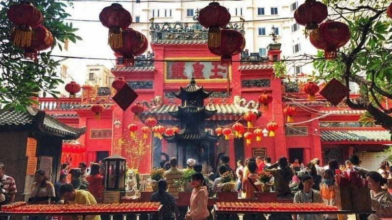 Chùa Ngọc Hoàng - chùa cầu duyên ở Sài Gòn thiêng nhất