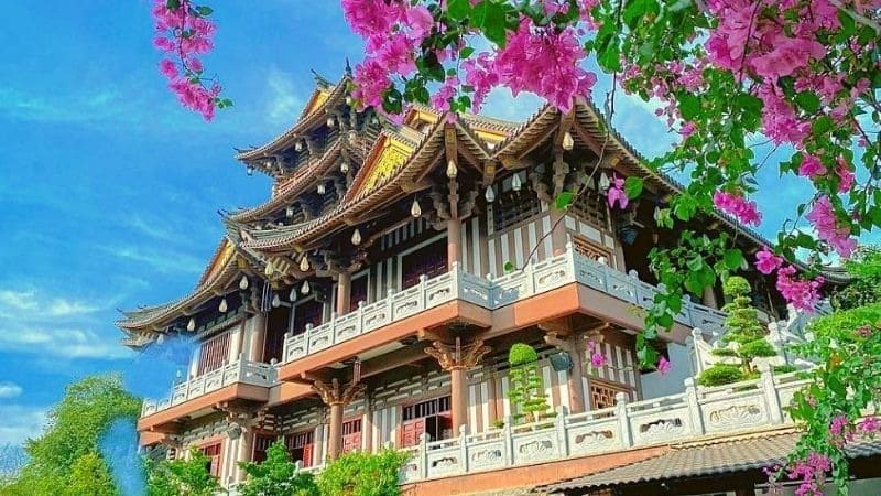Tu viện Khánh An - chùa cầu duyên ở Sài Gòn cực đẹp