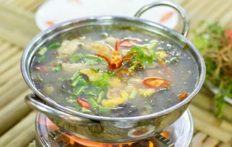 Hoàng Kỳ Quân - lẩu gà lá giang ở TP HCM quen thuộc