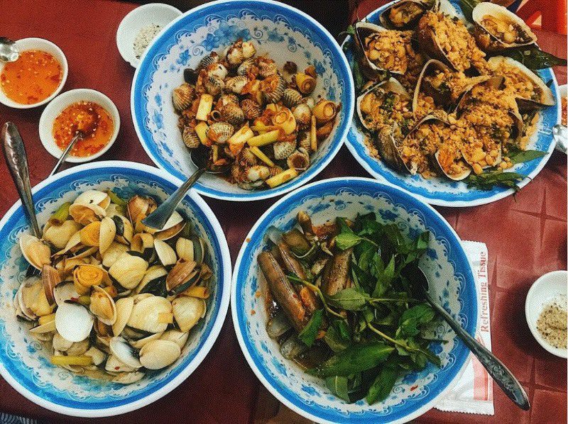 Ốc - món ăn vặt ở Sài Gòn không thể không thưởng thức