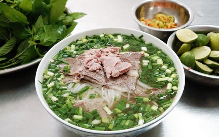 Phở Tàu bay - phở ngon ở HCM đúng vị