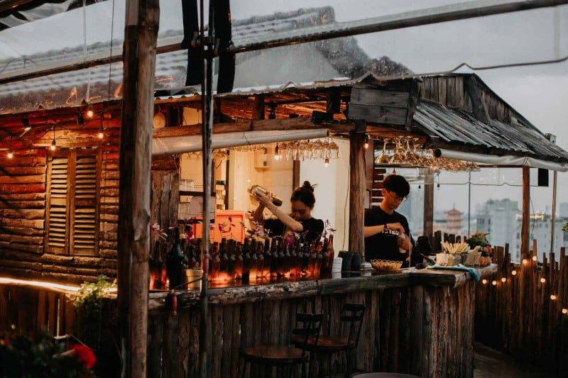 Ráng Chiều Rooftop - quán cafe Rooftop ở Sài Gòn mộc mạc