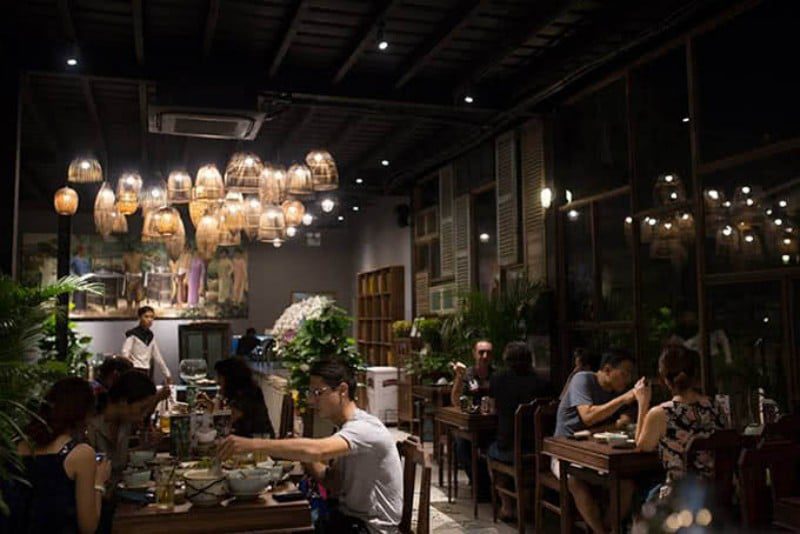 Quán Bụi Garden - tiệc/quán lãng mạn cho 2 người ở Sài Gòn giá rẻ