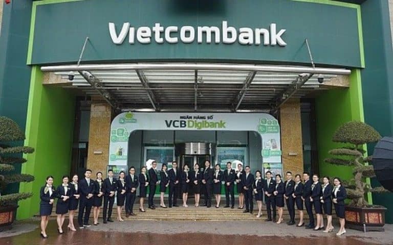 Ngân hàng Ngoại thương (Vietcombank) có tổng cộng gồm 8 chi nhánh ở Quận 5