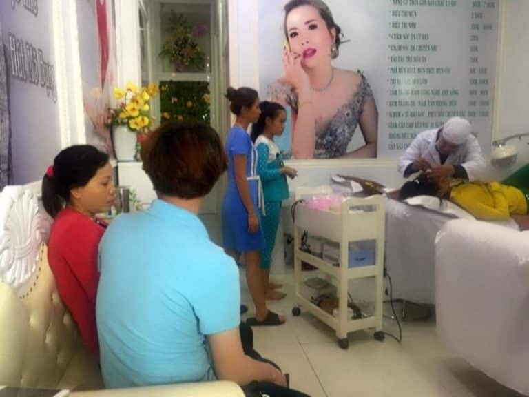 Quốc Tế Ken - spa ở Bình Chánh