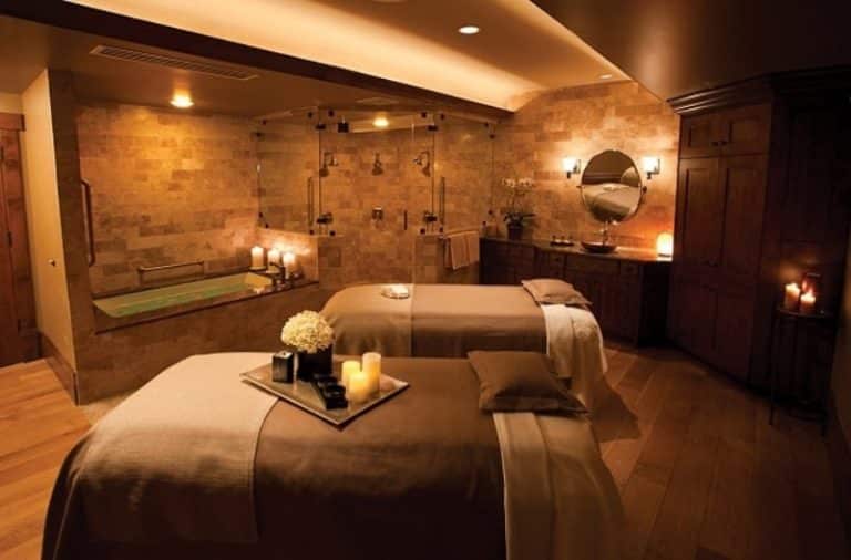 Vân spa - Sử dụng các sản phẩm có thành phần chiết xuất tự nhiên
