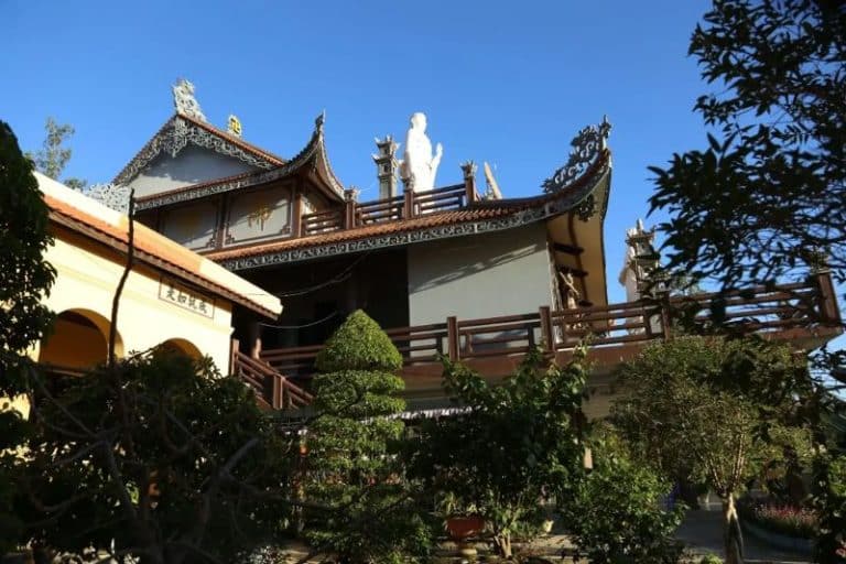 chua o nha trang 0