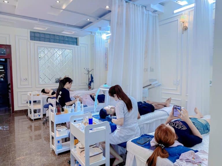 spa hm