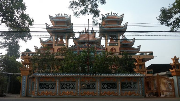 Cùng tìm hiểu về những ngôi chùa ở Tân Uyên nhé