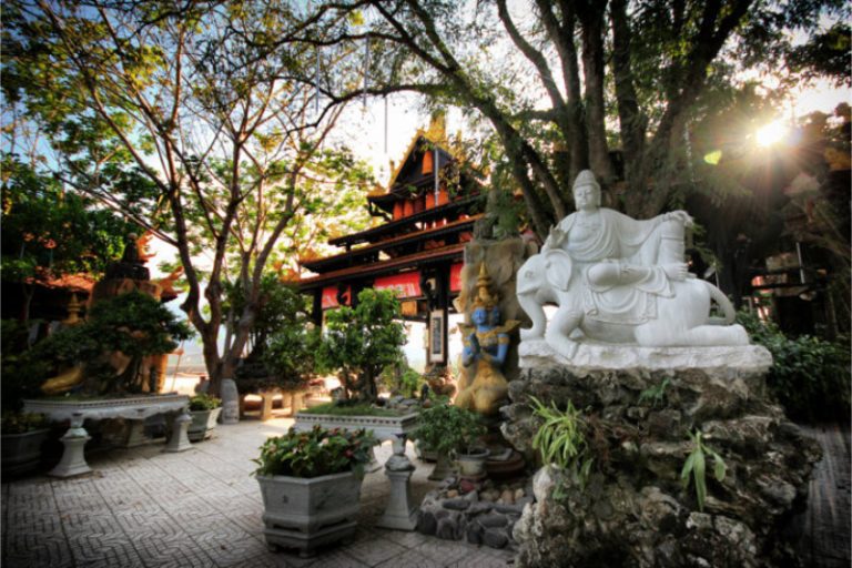 Chùa ở Diên Khánh