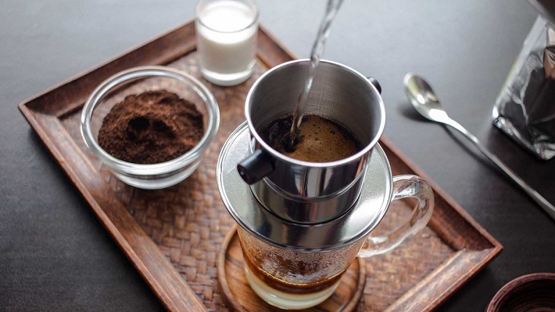 Ủ cà phê trong 10 phút để tạo ra những giọt cà phê thơm ngon