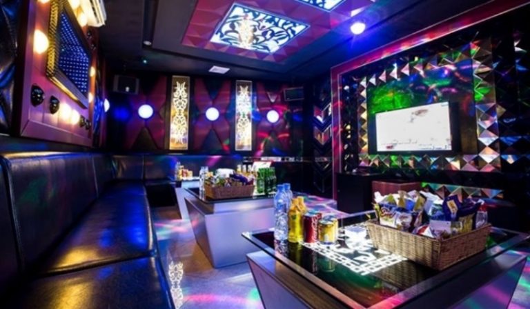 karaoke o quan binh tan 0